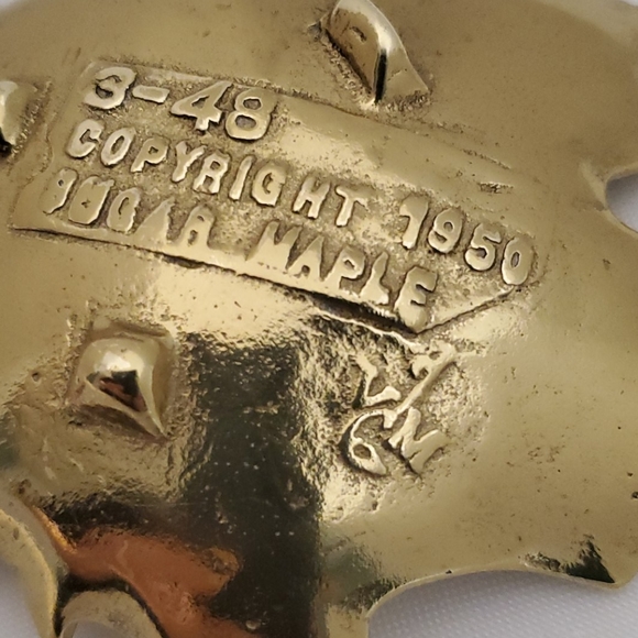 Vintage Soild Brass Sugar Maple Leaf Ashtray - Picture 9 of 16